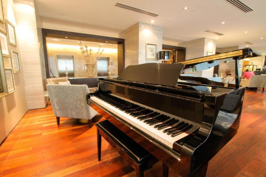 Grandis Hotels And Resorts Κότα Κιναμπαλού Εξωτερικό φωτογραφία